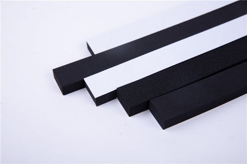 CR減(jian)震(zhen)保(bao)溫條(tiao)